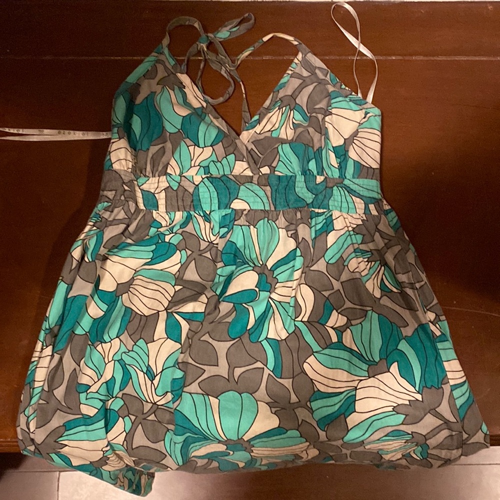 Ezekiel Girl Floral Top in Size Medium
